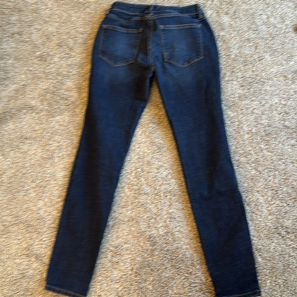 USED Sonoma size 2L curvy skinny women’s jeans. - Picture 3 of 3